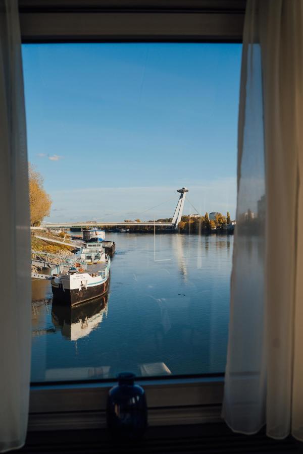 Botel Pressburg Exterior photo